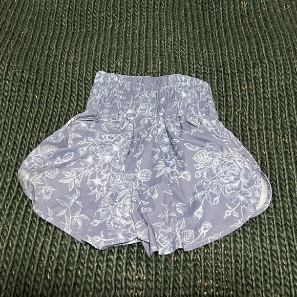 POPFLEX Dusty Blue Rose Sprint Shorts - XXS - Picture 2 of 3